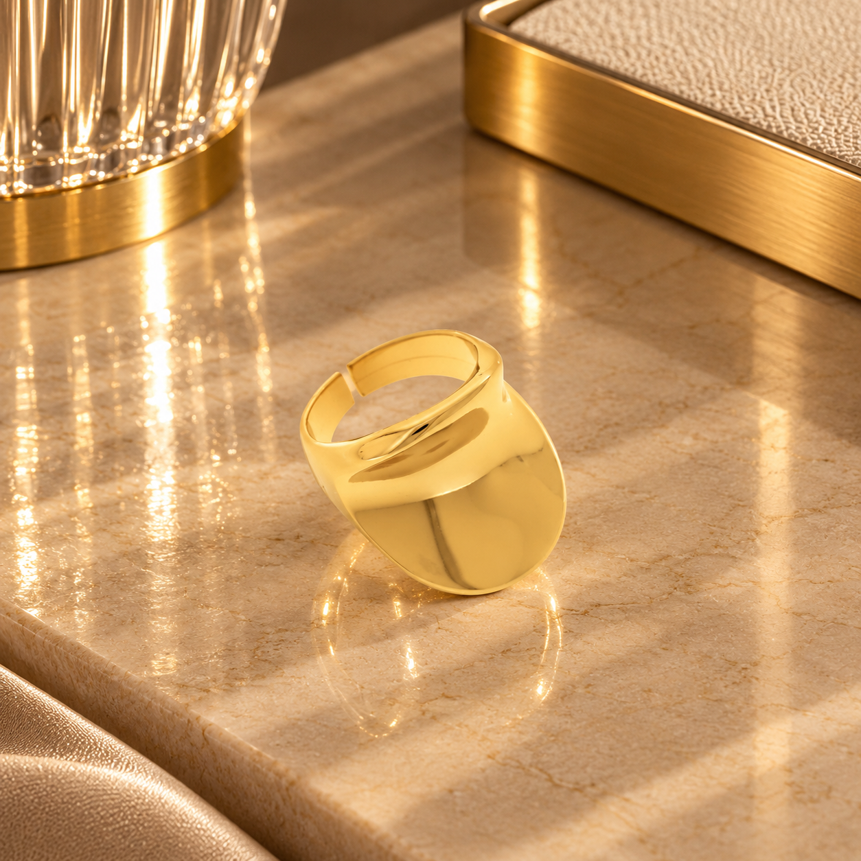Anel Línea Maxi Dourado